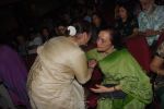 Poonam Sinha, Asha Parekh at Poonam Dhillon_s play U Turn in Bandra, Mumbai on 26th Aug 2012 (53).JPG